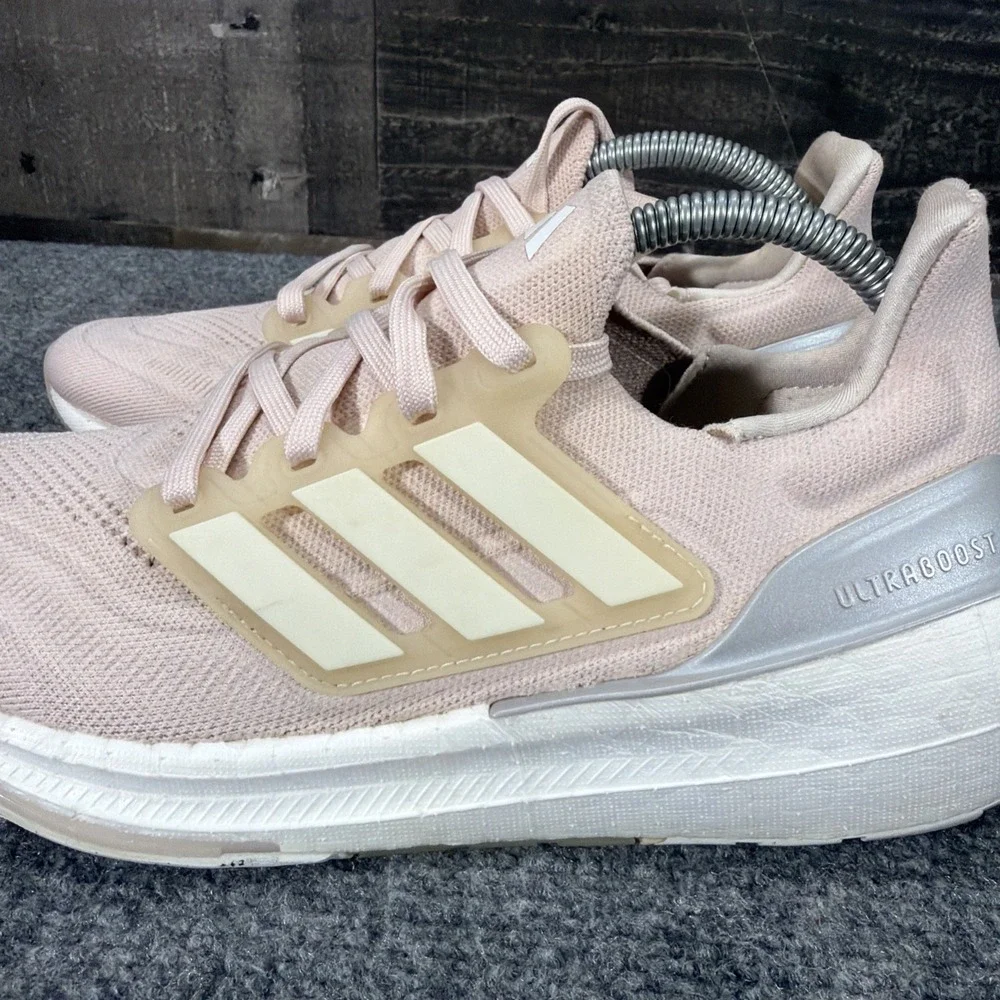 Adidas Ultraboost Light Wonder Quartz Pink Comfy Low Top Athletic Shoes Womens 8